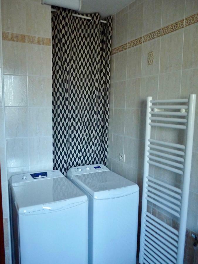 Suite A 800M De La Plage Сен-Люнер Экстерьер фото